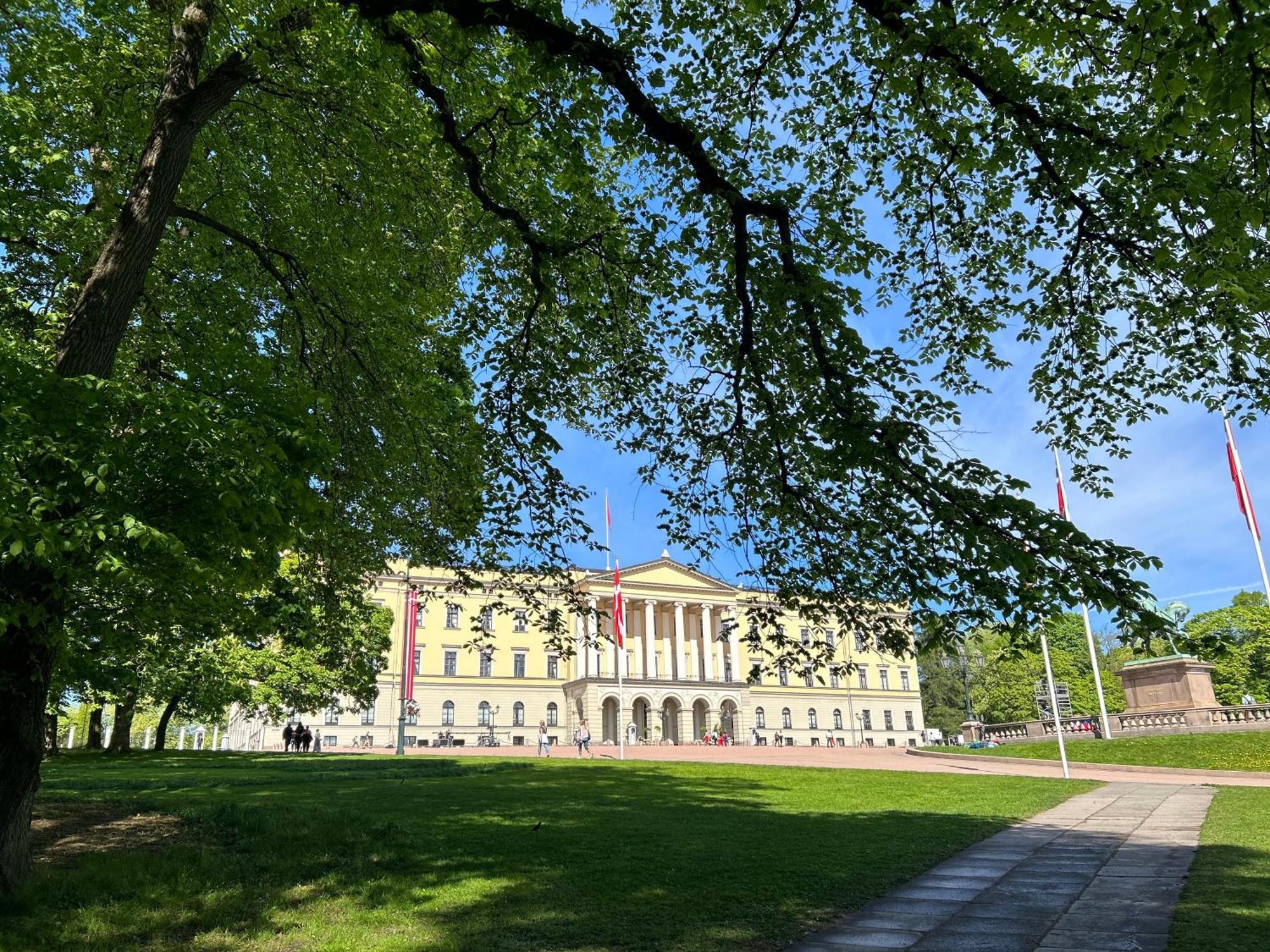 Auberge de jeunesse National Theater Dormitory Mixed à Oslo Extérieur photo